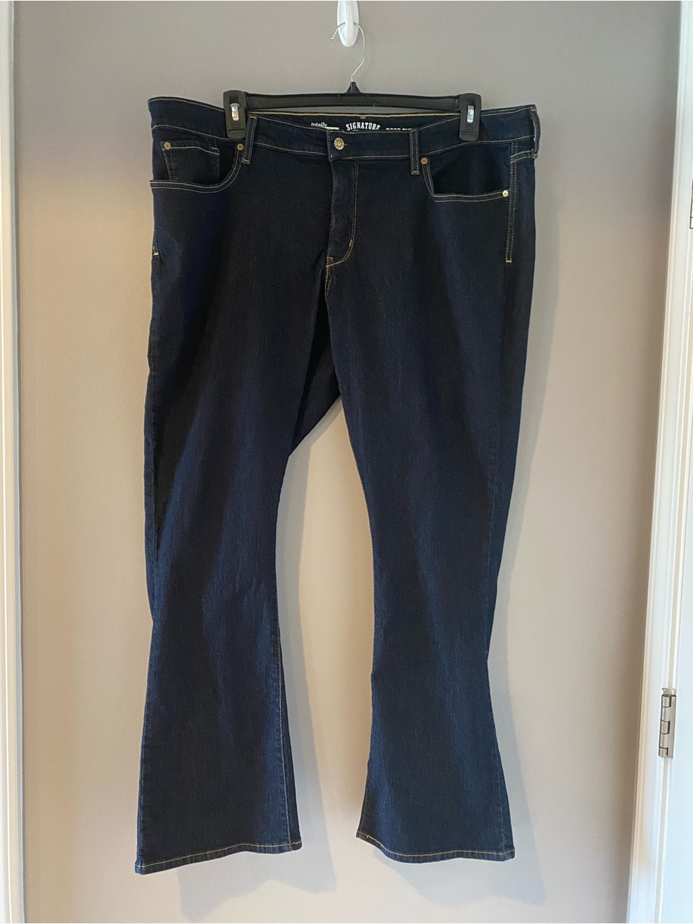 Signature by Levi Strauss Dark Blue Bootcut Jeans